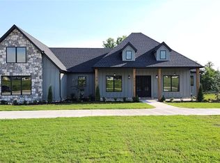 1051 Noah St, Goshen, AR 72735