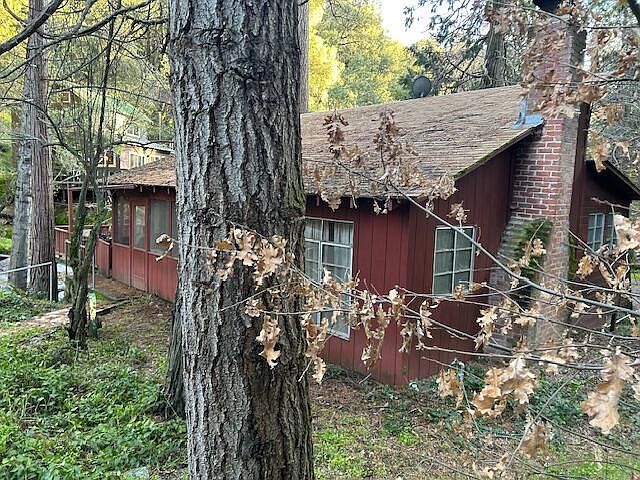 1st image of 15 Hot Springs Drive