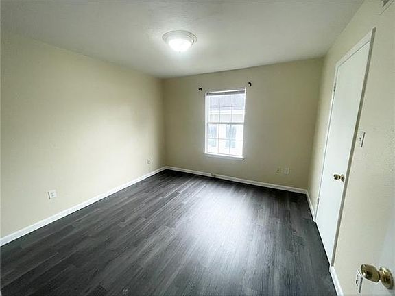 5th image of 145 N Telemachus St APT 3