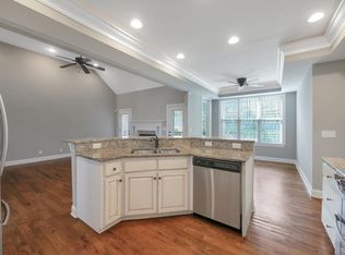 7978 Burgundy Cir, Chattanooga, TN 37421