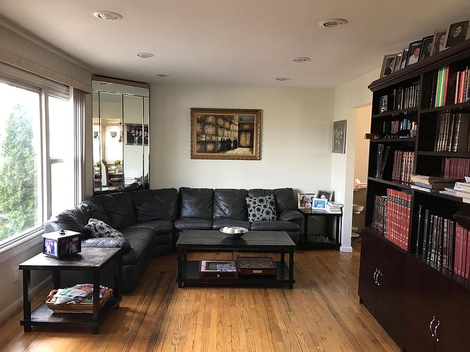 1st image of 114 Sunset Ave