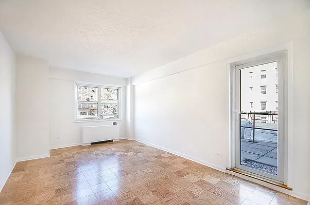 Rented by Rhona Realty | media 24