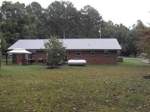 3rd image of 243 Rogers Dr