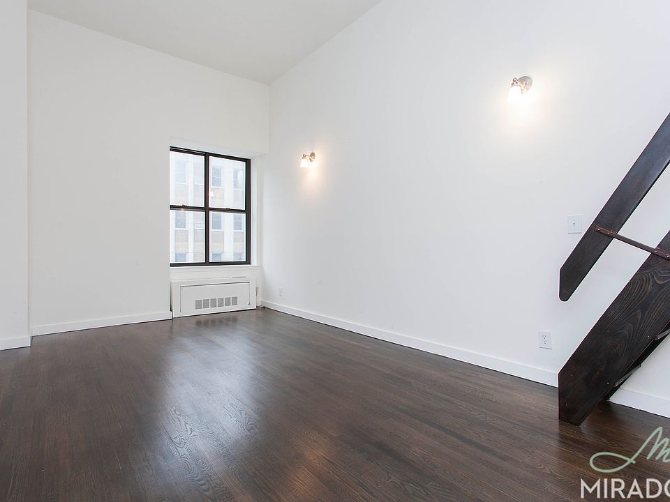 1st image of 27 W 16th St APT 6F