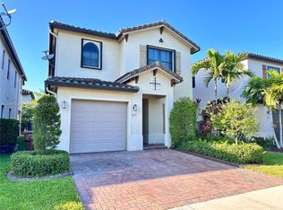 3275 W 96th Pl, Hialeah, FL 33018