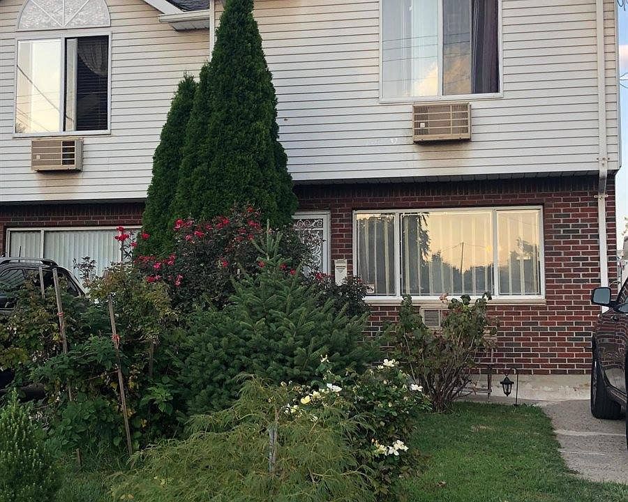 1st image of 339 Parkinson Ave