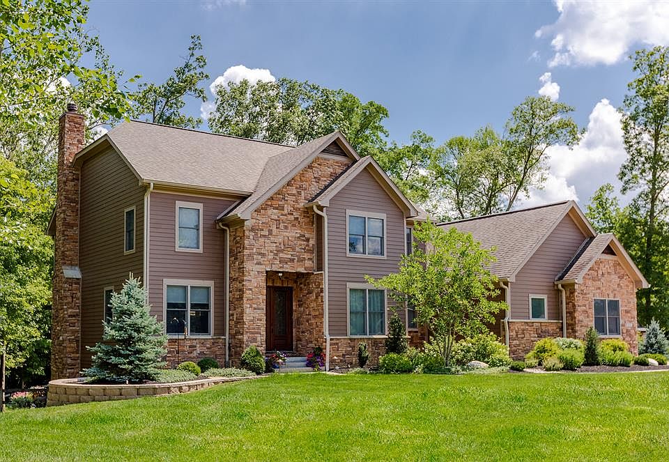 1st image of 9876 Laurel Glen Dr