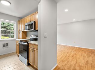 306 Hackensack St #B, Wood Ridge, NJ 07075