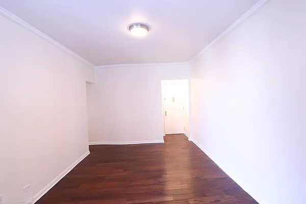 Rented by Oxford Property Group | media 13