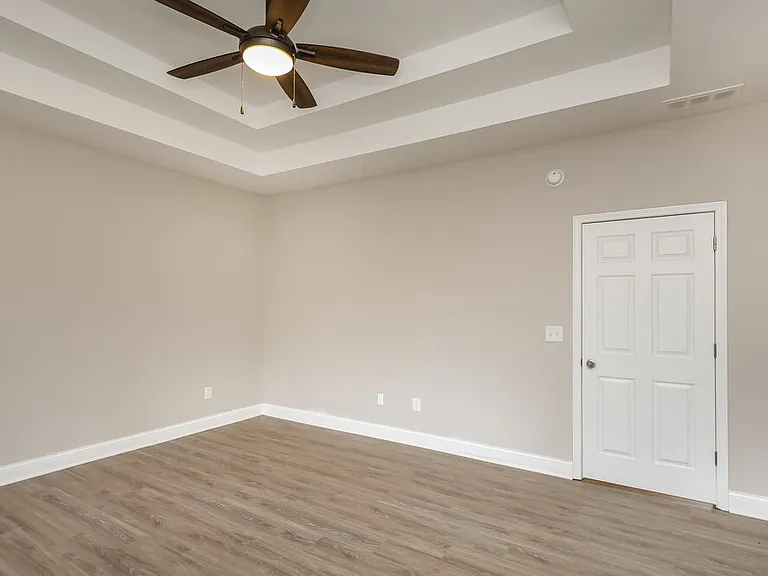 80 Emmette Dr — Photo 11