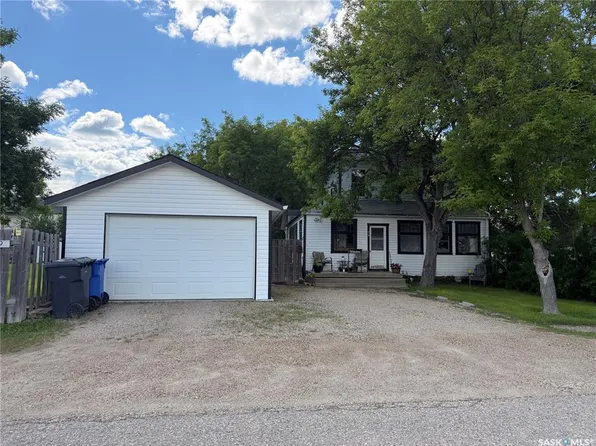 319 Carlyle STREET, Arcola, SK S0C 0G0