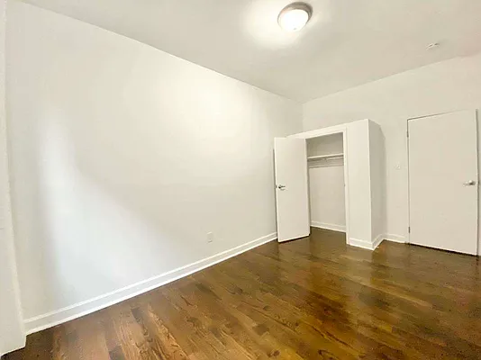 Rented by Bohemia Realty Group | media 12