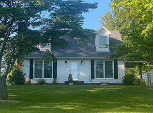 1916 Binns Mill Rd, Herndon, KY 42236