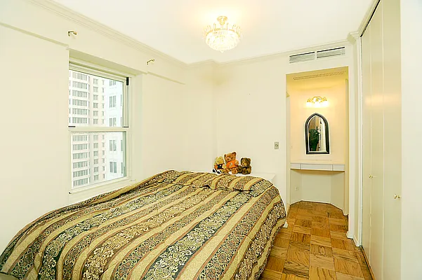 Rented by Compass | media 11