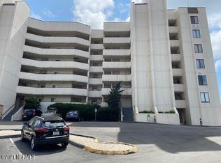 8801 Reed Dr #W103, Emerald Isle, NC 28594