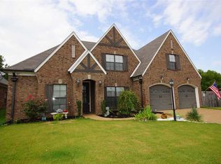 215 Whispering Creek Dr, Oakland, TN 38060