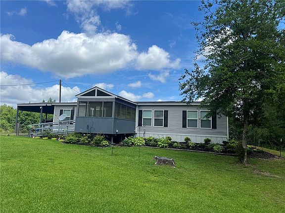 2nd image of 253 Carpenter Rd