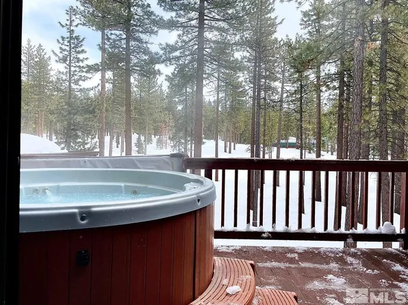 86 N Rubicon Cir APT B, Zephyr Cove, NV 89448