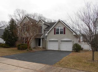 8 Barrett Walk, Brick, NJ 08724