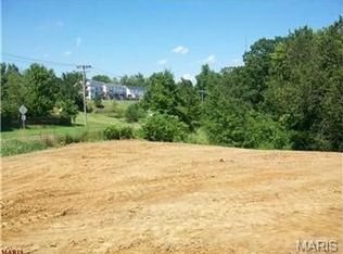 5700 Hawkins Fuchs Rd, Saint Louis, MO 63129