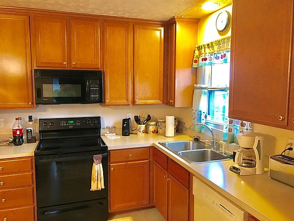 4th image of 3377 Otter Creek Dr