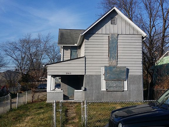 2nd image of 2003 Woodland Ave