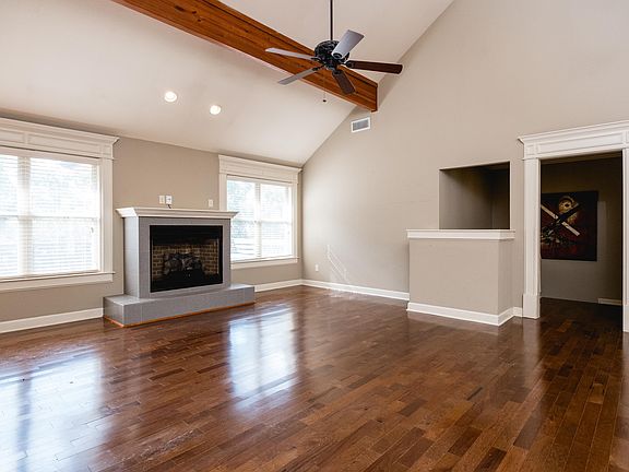 5th image of 12819 Saint Charles Blvd