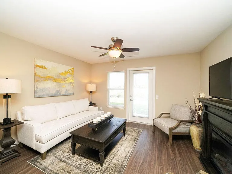 Copper Creek Apartment Homes — Photo 65