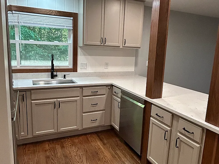 207 Fairview Rd — Photo 48