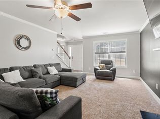 1117 Roxey Maxey Rd, Winder, GA 30680