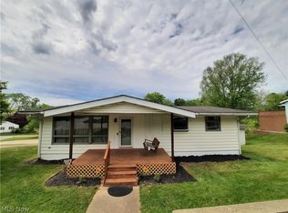 501 Avon Dr, Cambridge, OH 43725