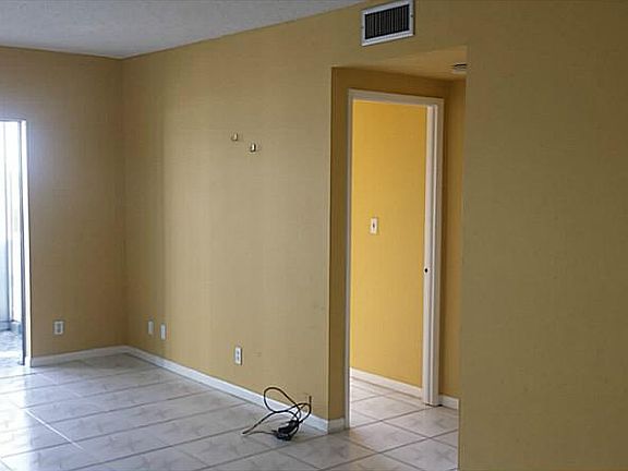 2nd image of 4200 Hillcrest Dr APT 807