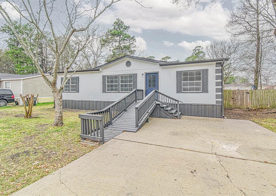 1st image of 33147 McKinley Cir