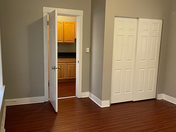 3rd image of 902 S Fawcett Ave #44