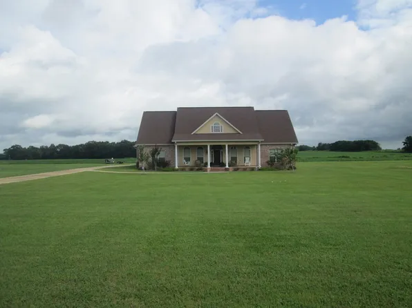 1250 County Line Rd, Dothan, AL 36305