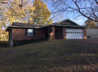 39 El Jer Dr, Cedar Hill, MO 63016