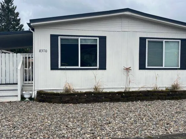 8370 SE Poppy St, Milwaukie, OR 97267
