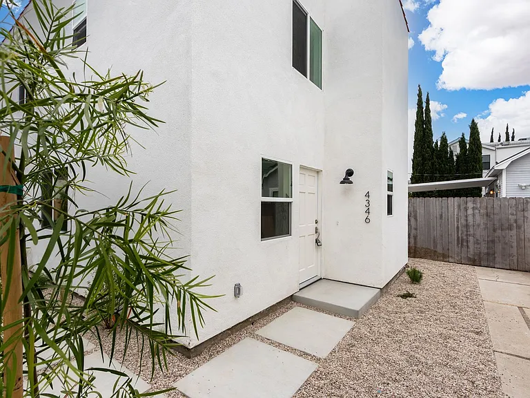 4346 W Country Club Dr #42461 — Photo 25