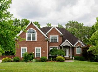 6910 Chimney Hill Rd, Crestwood, KY 40014