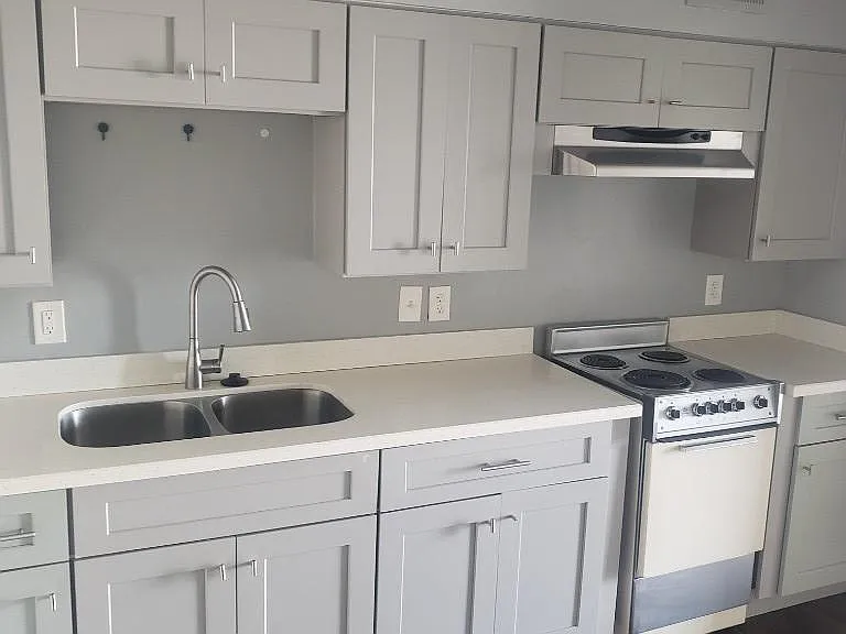 1017 N Main St #7 — Photo 1