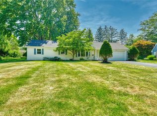 44 Duncott Rd, Fairport, NY 14450