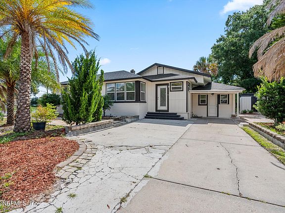 2nd image of 805 GARTH Avenue