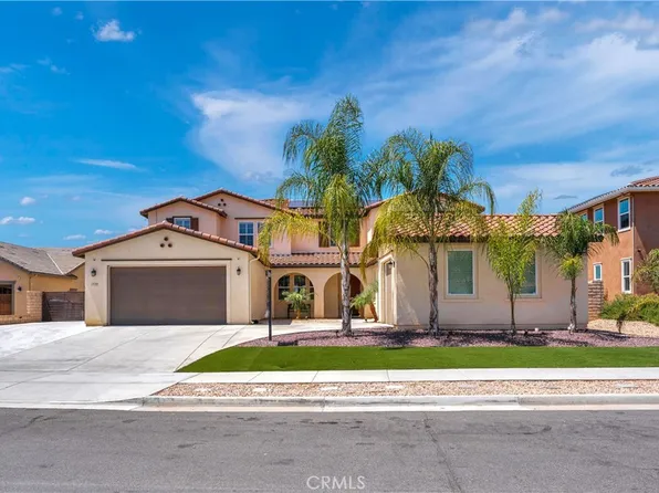 17195 Compass Dr, Riverside, CA 92503