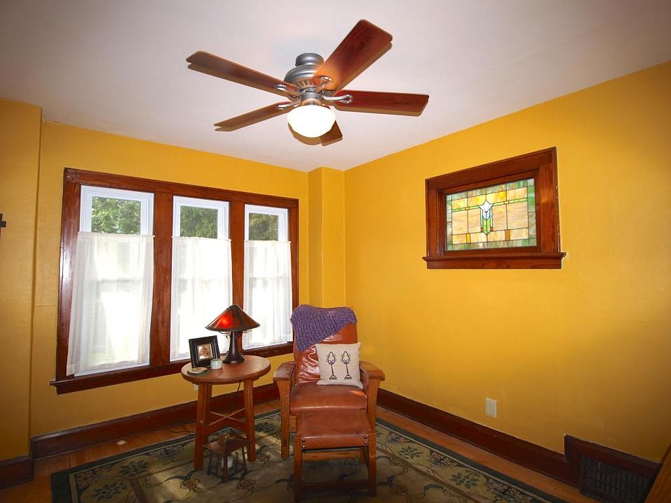 2nd image of 3508 S 32nd St