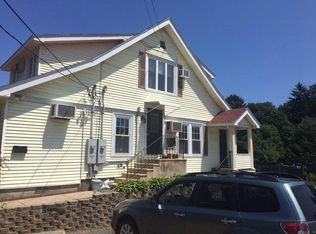 636 Sunderland Rd #2, Worcester, MA 01604