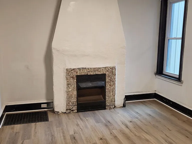 356 Ophelia St — Photo 14
