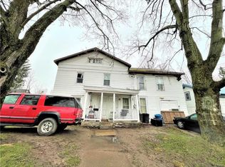 401 Cayuga St, Fulton, NY 13069