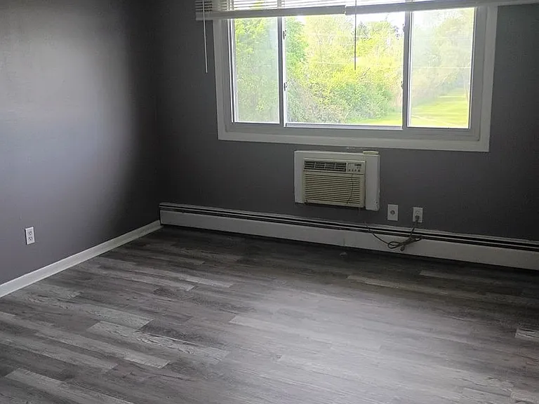 Sation Hills Apartments in Kenosha, WI — Photo 4