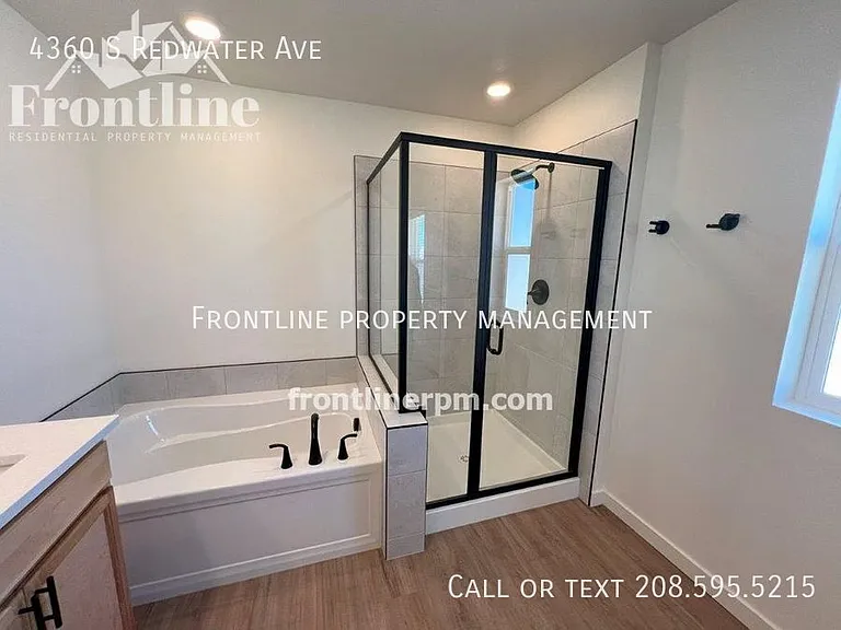 4360 S Redwater Ave — Photo 16