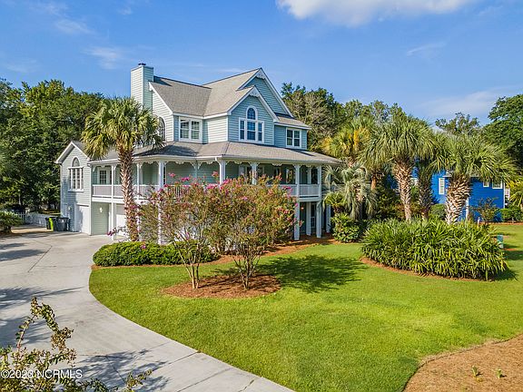 5th image of 913 Tarpon Drive